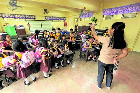 Use Of Mother Tongue As Medium Of Instruction Ends Cebu Daily News