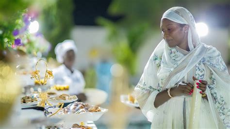 GAMOU 2023 REGARDEZ LE MAGNIFIQUE BUFFET DRESSÉ AFIN DE MAGNIFIER LA