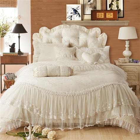 Luxury Lace Edge Princess Cream Colored Wedding Bedding Set Satin