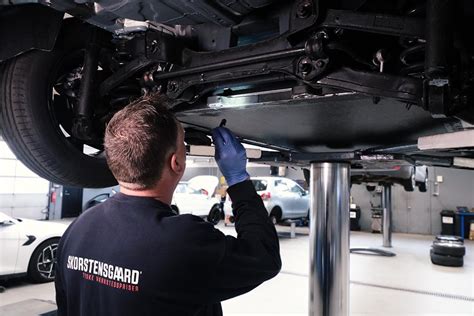 Professionel Byd Elbil Service Reparation Skorstensgaard