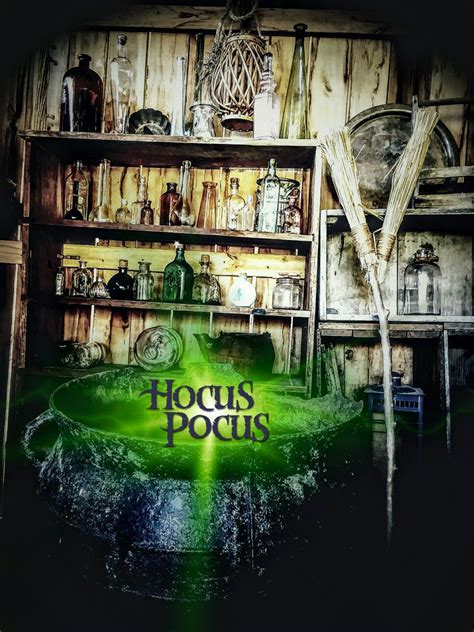 Hocus Pocus | Witch cottage, Sanderson sisters, Hocus pocus