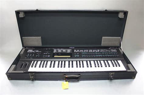 MATRIXSYNTH 1980 S Yamaha DX7 II FD FM Synthesizer Keyboard Minty W