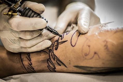 Cinq Questions Que Vous Devriez Vous Poser Avant De Vous Faire Tatouer