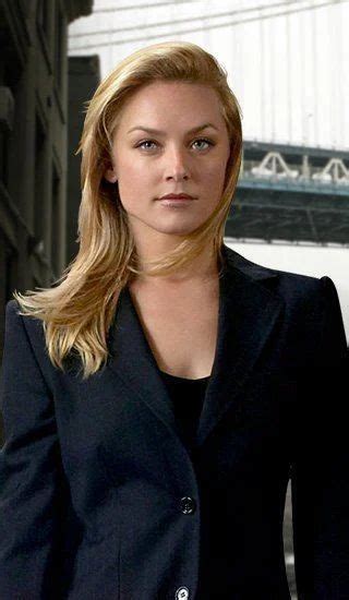 Elisabeth Röhm as Serena Southerlyn in 2022 Headshots women Blonde