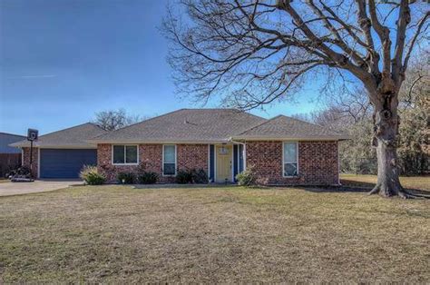 305 Jeanne Ln Wylie Tx 75098 Mls 20403884 Redfin