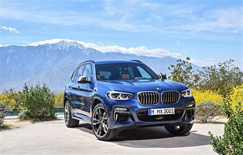 Official 2018 BMW X3 M40i GTspirit