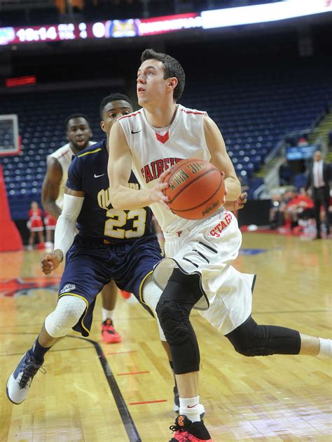 Quinnipiac Defense Stops Fairfield