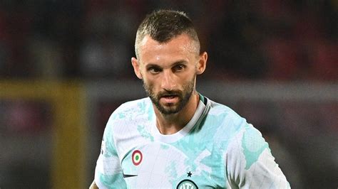 Brozovic Addio All Inter Ad Un Passo L Al Nassr Aumenta L Offerta I