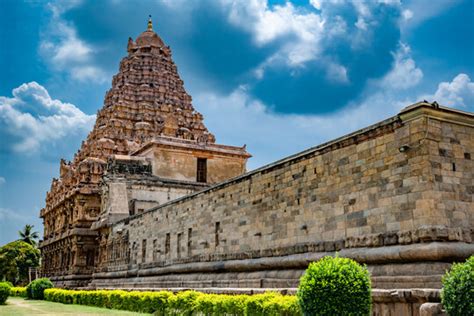 "Gangaikonda Cholapuram" Images – Browse 187 Stock Photos, Vectors, and Video | Adobe Stock