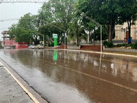 Semana começa chuva em todas as regiões do RS Norte segue em