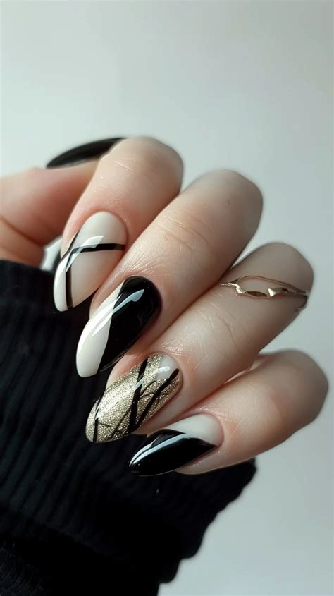 30 Line Nail Art Designs That Will Elevate Your Manicure Game