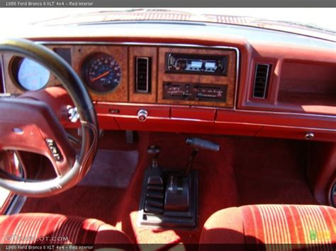 1986 Ford bronco ii interior