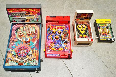 Mini Pinball machines with working bumpers. : r/CoolCollections