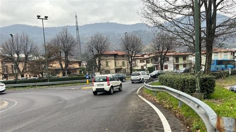 Spinone Colto Da Malore Finisce Contro Il Guard Rail Anziano Muore