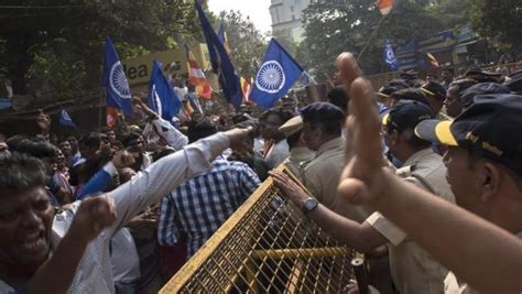 Photos Maharashtra Bandh After Dalit Protests Over Pune Violence