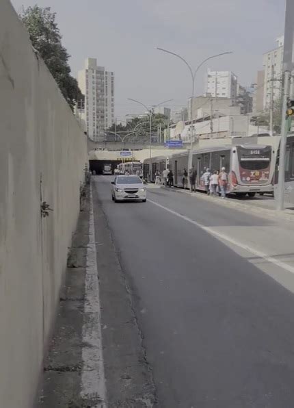 Obras De Requalifica O Causam Transtornos Na Avenida Santo Amaro