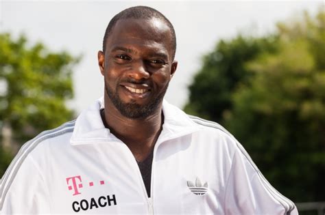 Hans Sarpei Das T Steht F R Coach News Termine Streams Auf Tv