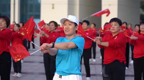 中国红•齐鲁行 武城：快闪迎国庆 200名群众共祝祖国好！德州新闻网