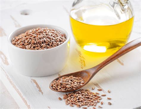 18 Best Hormone-Balancing Foods For Women