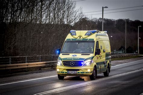 Rig Er Alvorligt Skadet Efter Trafikulykke I Malling Bt Krimi