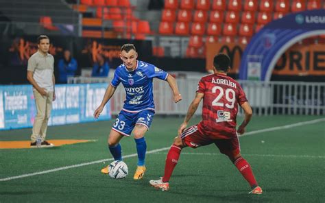 Ligue 2 l US Concarneau finit par arracher la victoire face à