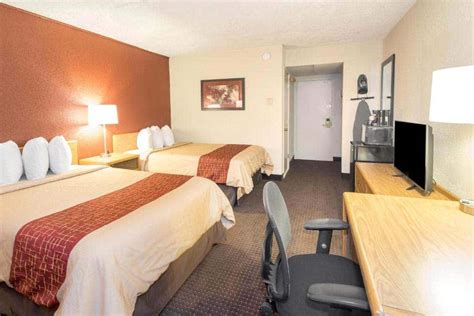 Days Inn by Wyndham Williamsport | Williamsport, PA Hotels