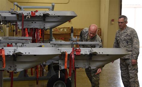 Tenth Air Force Vice Commander Visits Wing 301st Fighter Wing