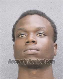 Recent Booking Mugshot For LUCAS NOBERTO LIMOSE In Broward County