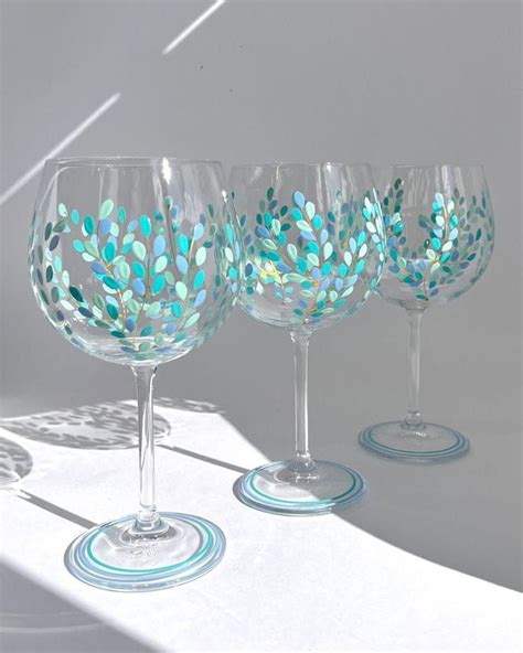 Diy Wine Glass Painting Ideas That Are Super Easy Artofit