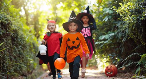 trick  treat safety tips