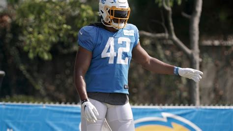 Chargers Uchenna Nwosu Finally Gets His Spotlight