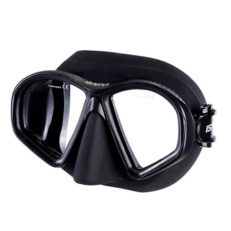 IST HUNTER LOW VOLUME MASK - The Dive Warehouse