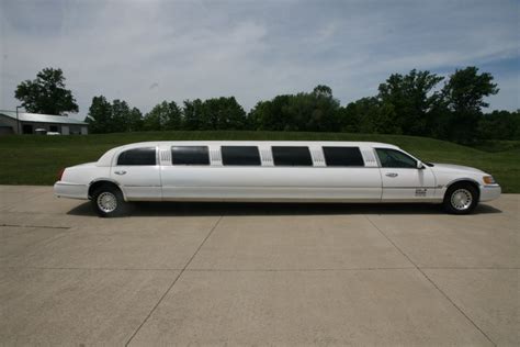 Used 2000 Lincoln Town Car Limousine For Sale In Amherst Oh Ws 11089