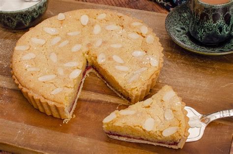 Raspberry Frangipane Bakewell Tart Great British Dessert