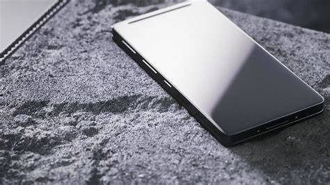 Gorilla Glass Victus 2 Could Save Your Big Phone From Disastrous Falls On Concrete Techradar