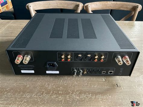 Hegel H390 Integrated Amplifier Photo #3506693 - UK Audio Mart