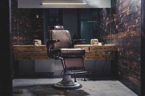 5 Best Barber Chairs - Fully Functional With The Great Look [2021]