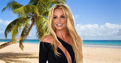 Britney Spears ‘relaxed And Happy On Hawaii Holiday With Sam Asghari After Conservatorship