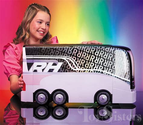 Rainbow High Rainbow Vision World Tour Bus And Stage Playset Toy Sisters