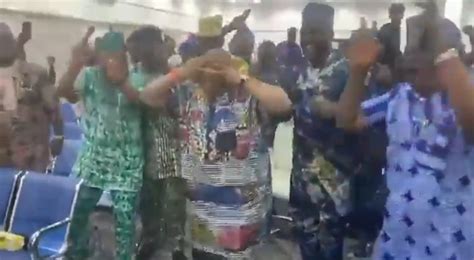 Nigeria Vs. South Africa AFCON: Governor Adeleke Dances As Nigeria Wins - Sports - Nigeria