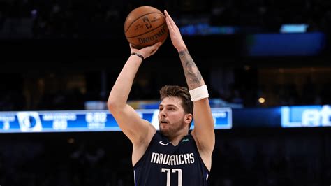 Luka Doncic Pulveriza Otro Récord De La Nba El Jugador Más Joven En Llegar A 300 Triples