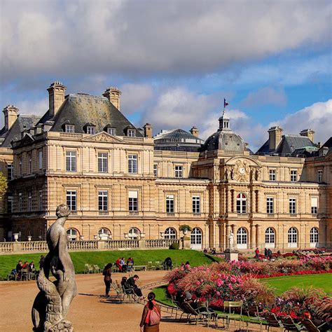 English Taught Universities in Luxembourg City - Beyond The States