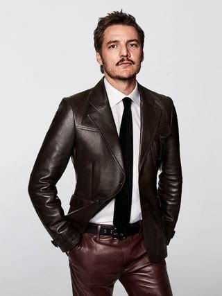 8 looks clave para este otoño según Pedro Pascal GQ España