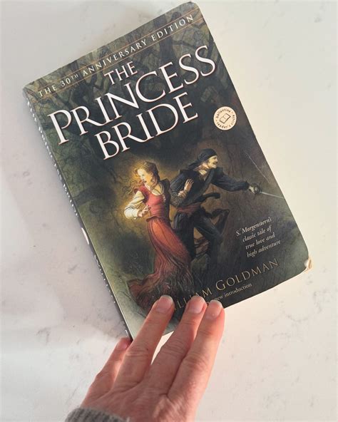 Kem Minnick the Swedish Bikini Chef 🇸🇪👙 | Because skinny girls eat