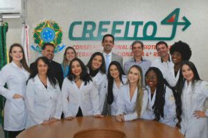 Acadêmicos de Fisioterapia da Universo BH participam de cerimônia do