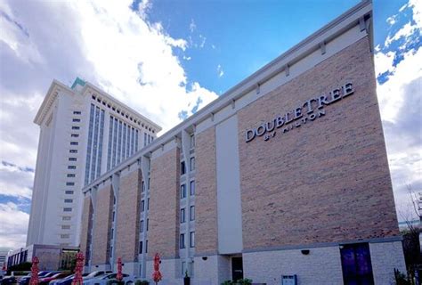 STEER CLEAR OF THIS HOTEL - Review of DoubleTree by Hilton Hotel ...