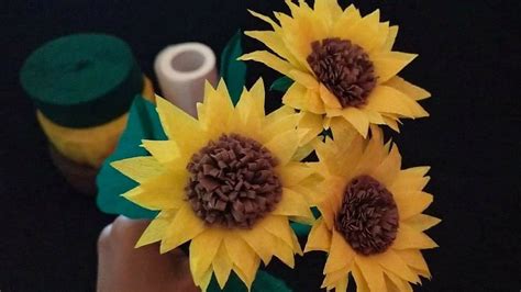 How To Make Sunflower From Crepe Paper Diy Sunflower Craft Idea Beautiful Flower Under The