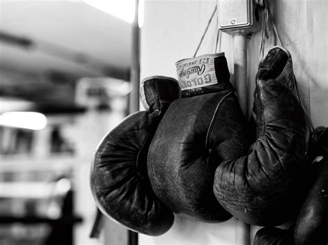 Boxing Gloves Wallpapers Images Photos Pictures Backgrounds