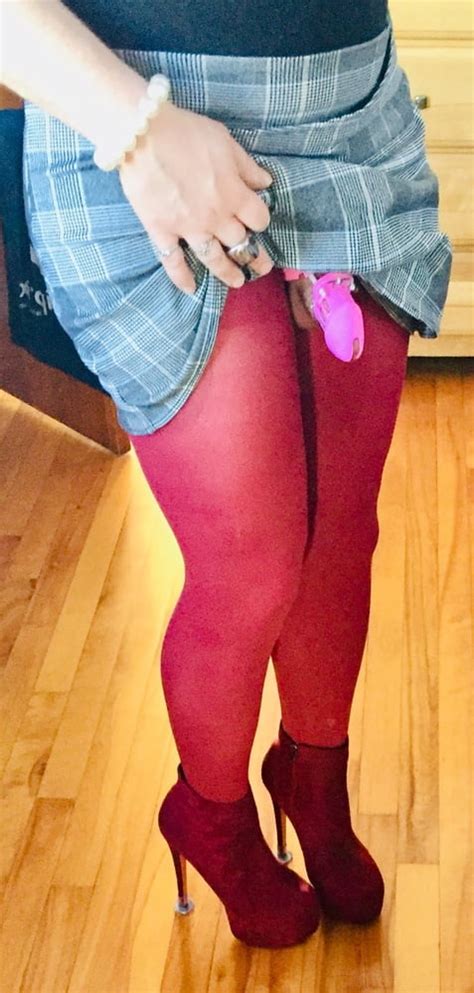 Horny Butt Plug 21 Pics XHamster