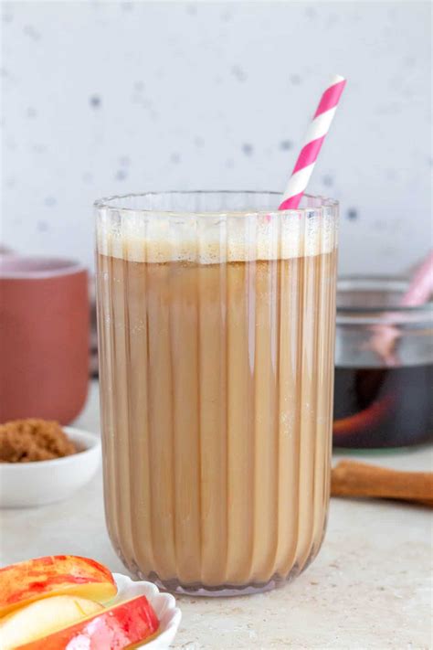 Iced Apple Crisp Oatmilk Shaken Espresso - Carmy - Easy Healthy-ish Recipes